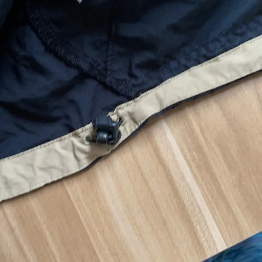 Columbia Jacket.  Size Small. - Image 5