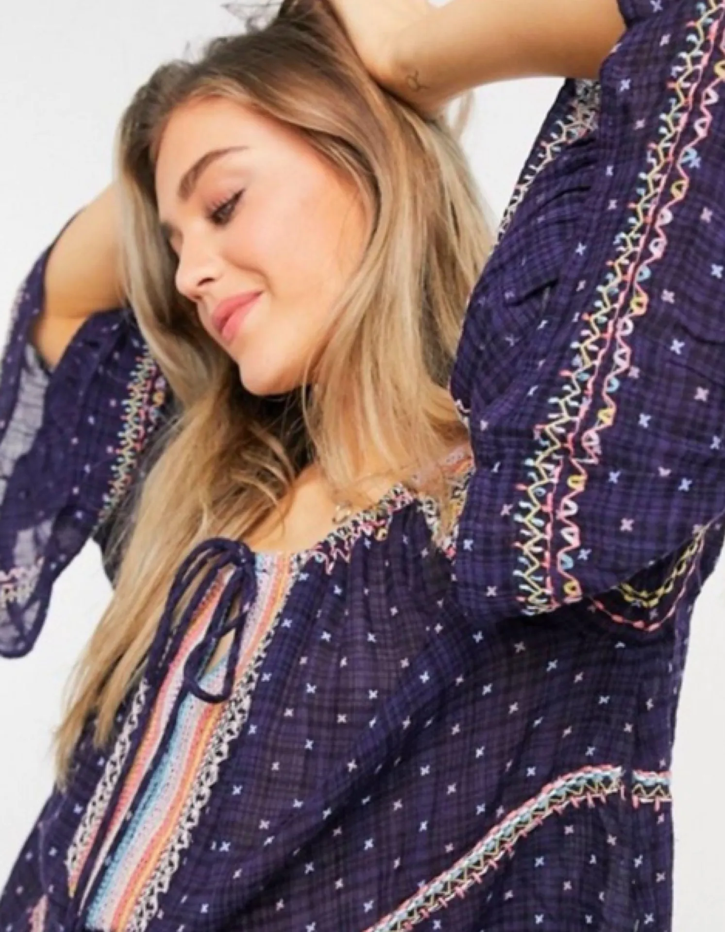 Talia Embroidered Blouse - Image 4