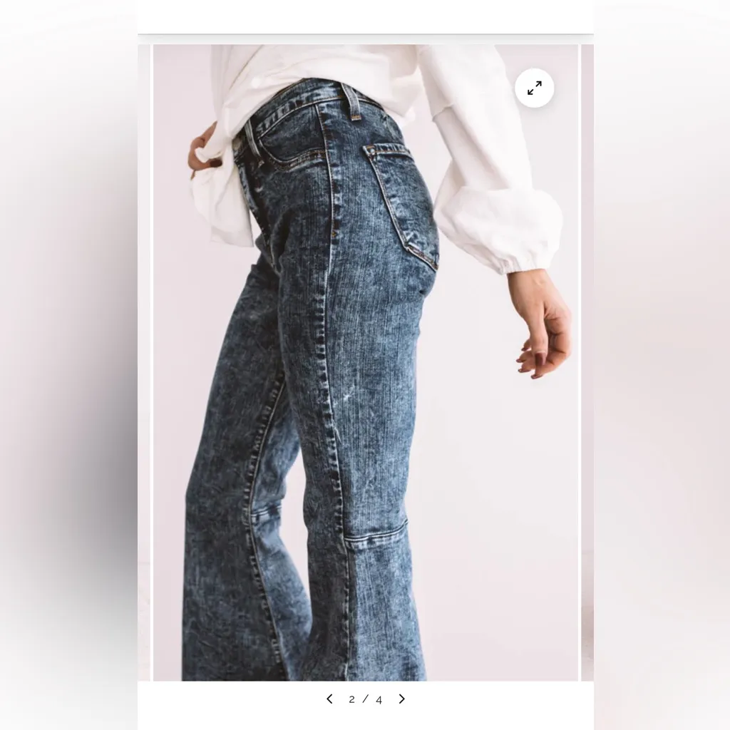 Judy Blue Dark Wash Flare Jeans - Image 4