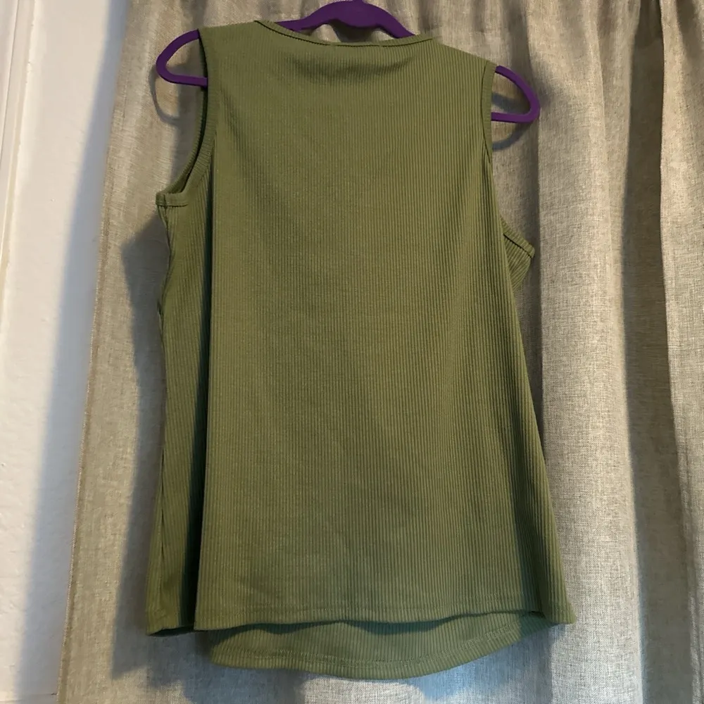 Merokeety Olive Green Ribbed Top size XXL - Image 3