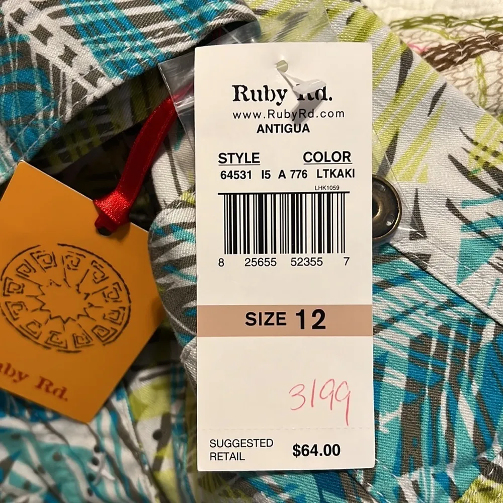 Ruby Rd. size 12 women's 3/4 sleeve jacket beaded neckline tropical pattern NWT - Image 11