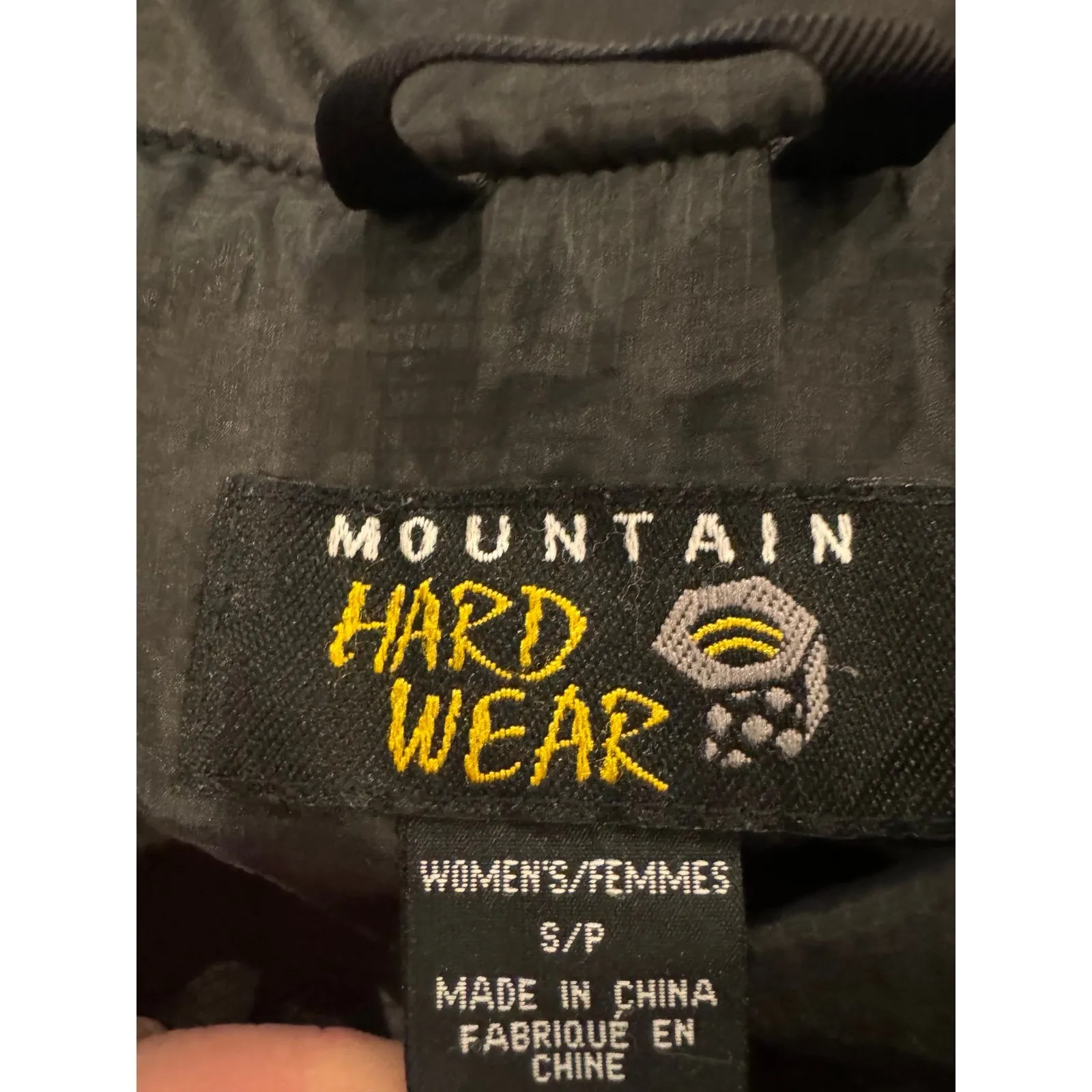 Mountain‎ Hardware puffer Women's Small - Image 6