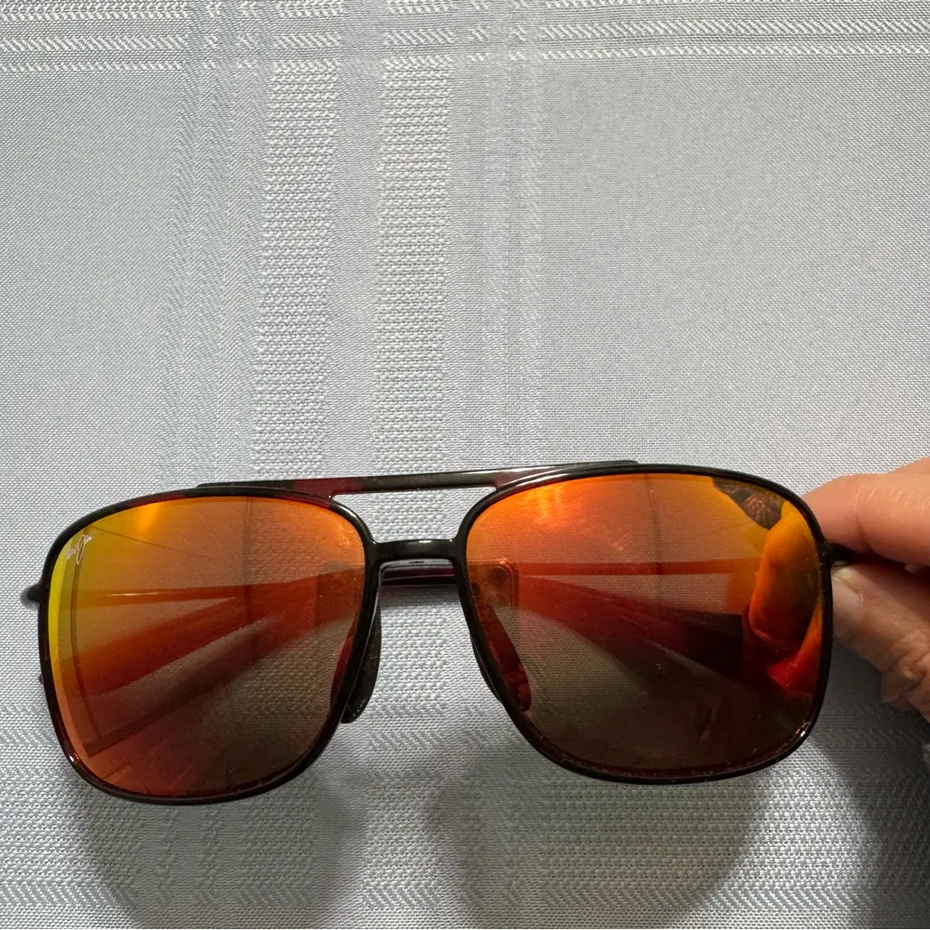 Maui Jim Black Sunglasses with Orange Lenses - Image 15