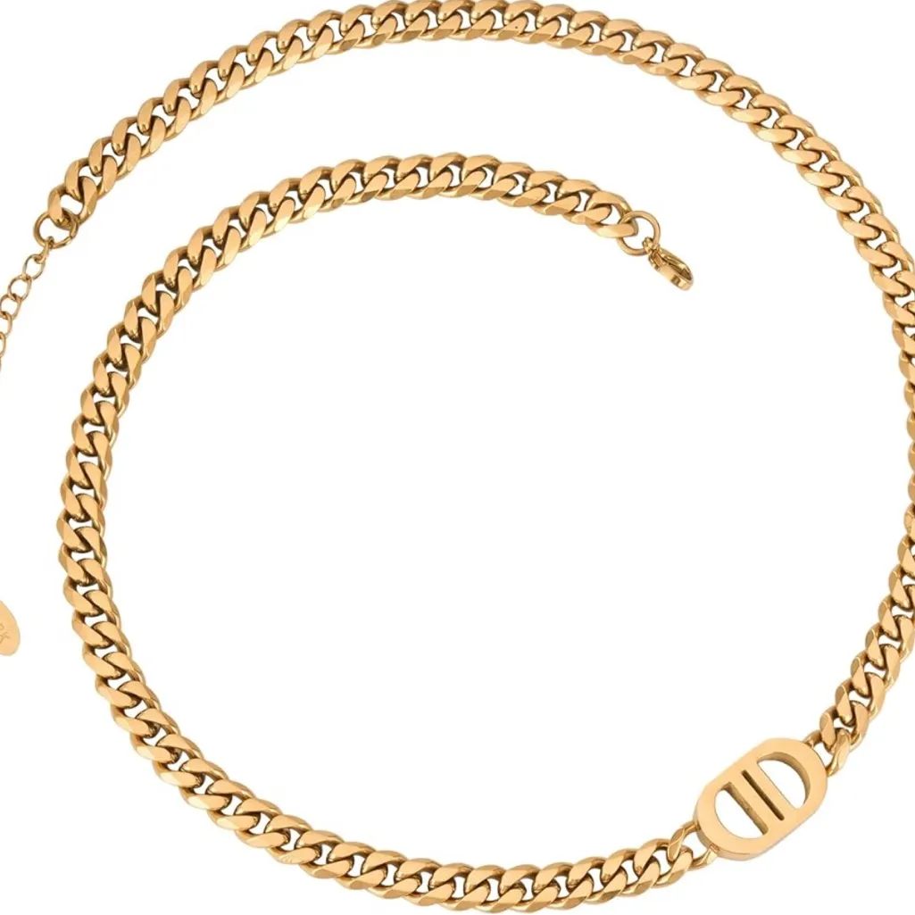 Double D Gold Chain Necklace Waterproof - Image 3