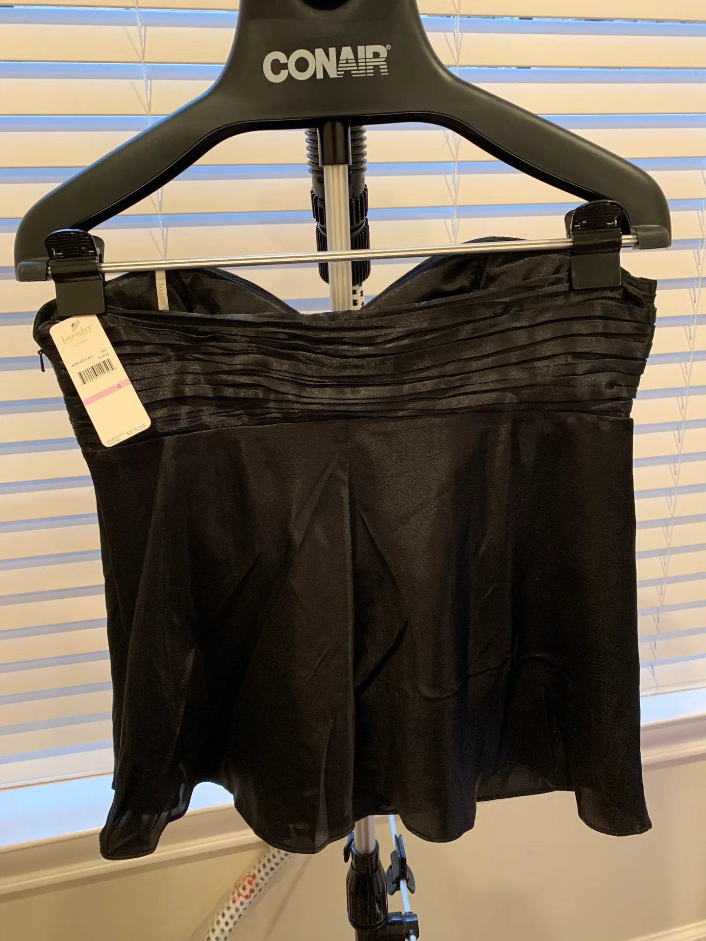 Laundry by Shelli Segal Brand New  Strapless Top - Image 4