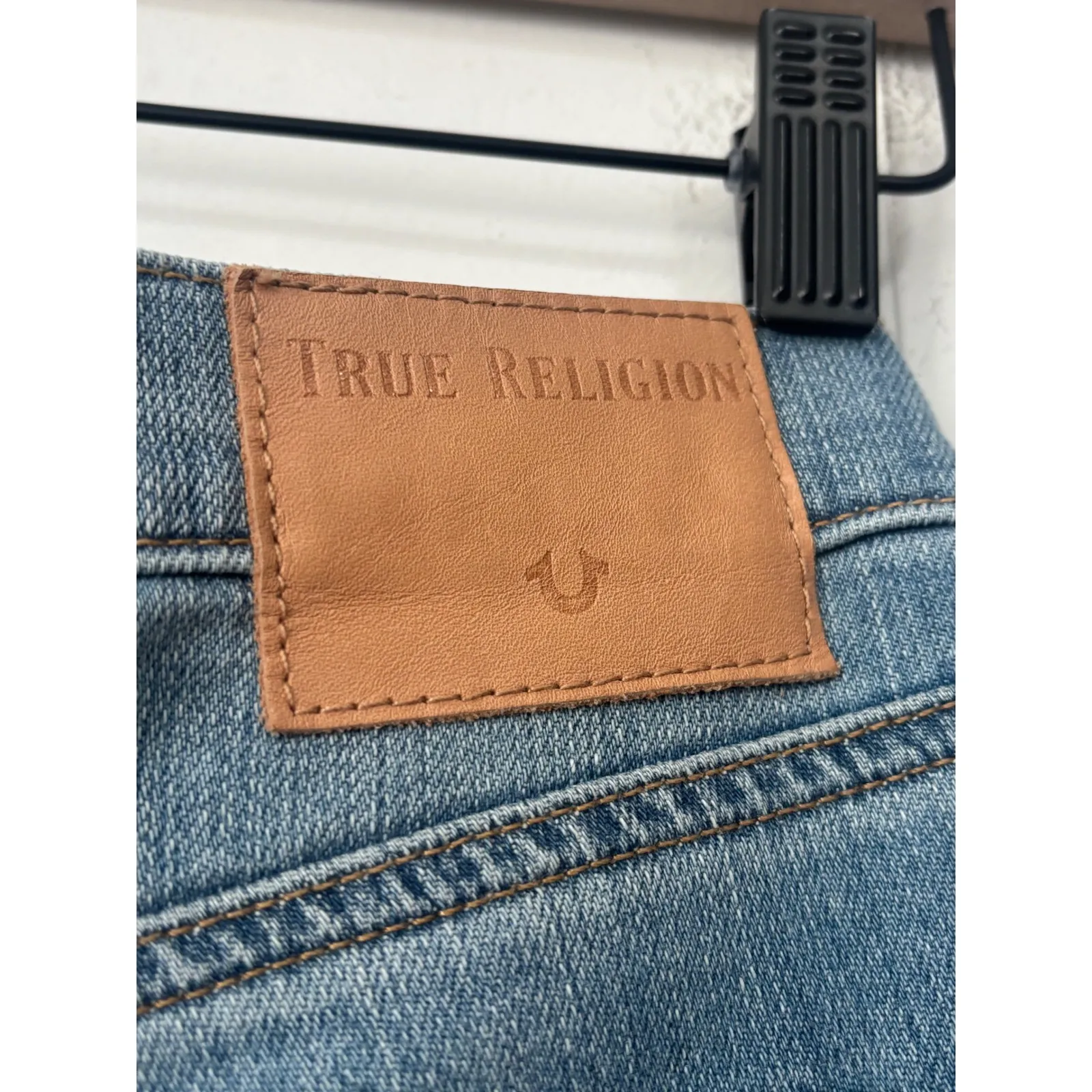 True Religion Cameron Slim Boyfriend Jeans Distressed Purple Mesh Denim Size 24 - Image 5