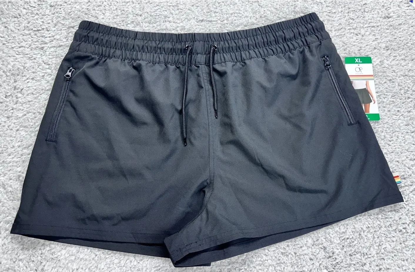 Ocean Pacific Women's Drawstring with 3 Zipper Pockets Shorts, Black, New XL Black - Image 1