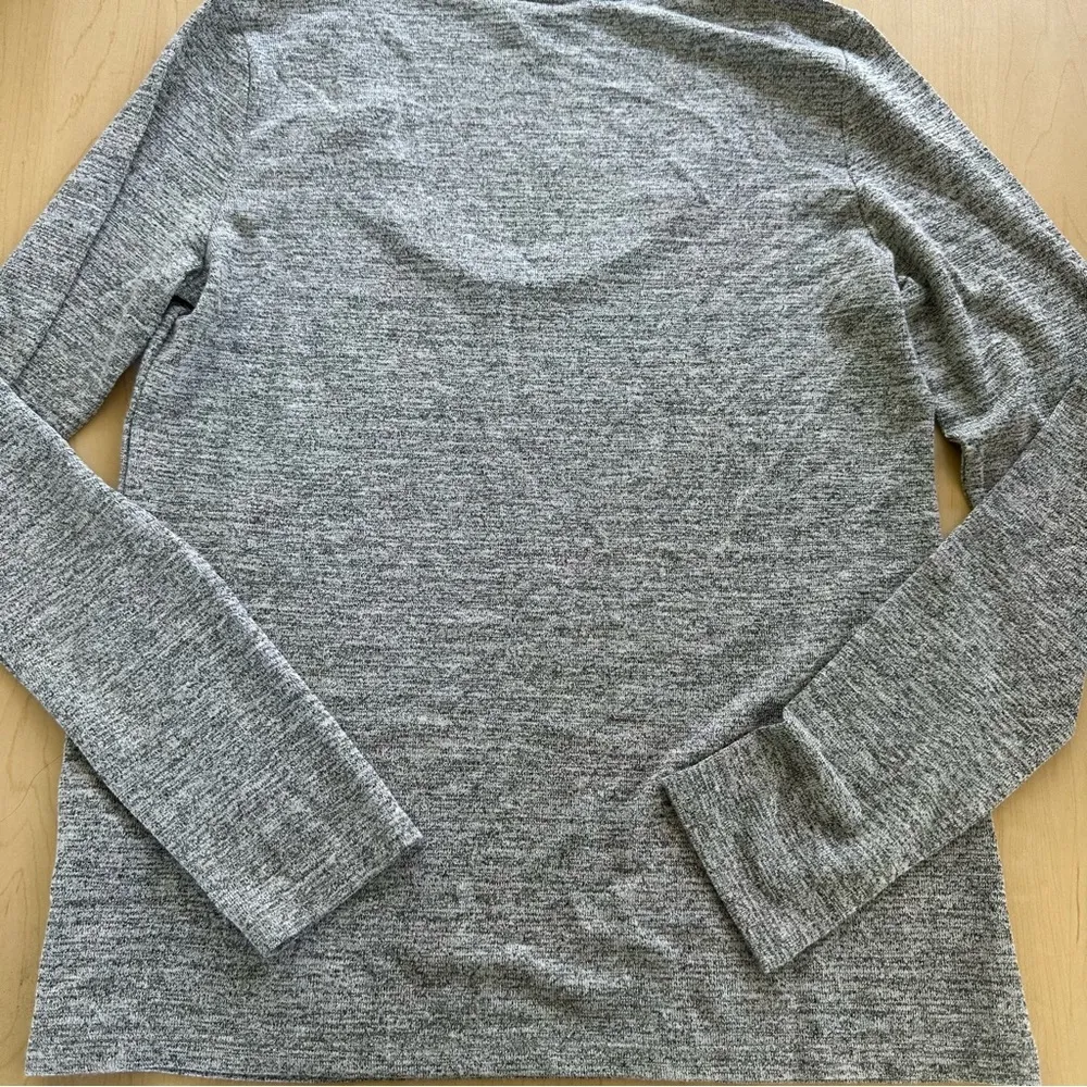 Banana Republic Factory Marled Grey Luxespun Long Sleeve Scoop Neck Top Gray - Image 6
