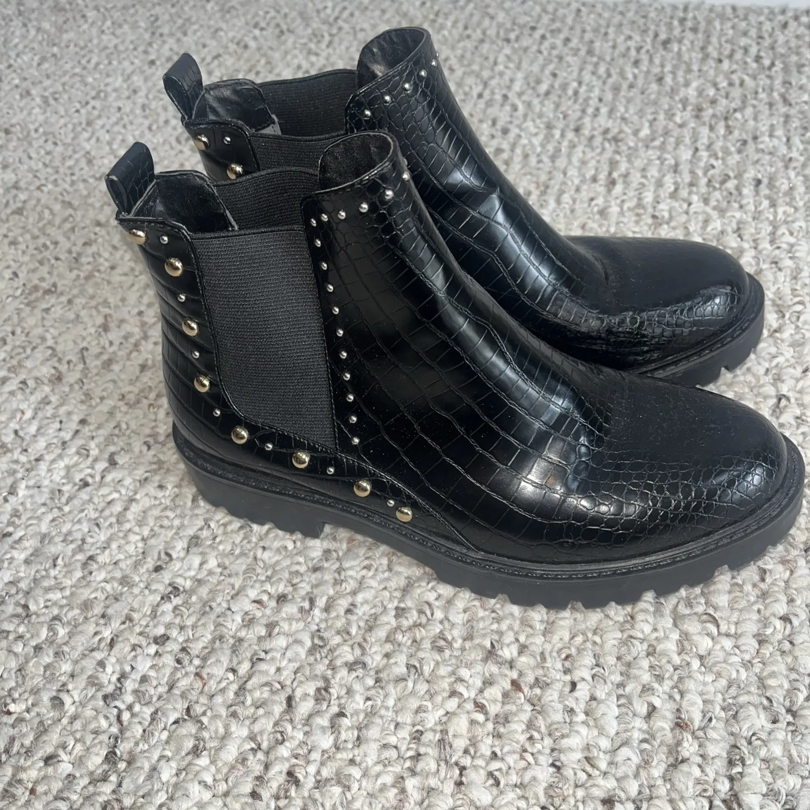 Charles By Charles David Radar Goth Punk Edgy Studded Chelsea Boot Size 7 - Image 1