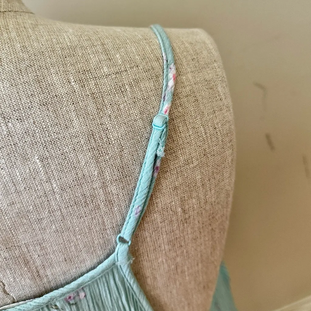 Pink Republic Floral Mint Green Women's Sleeveless Tank Top Adjustable Strap XL - Image 9