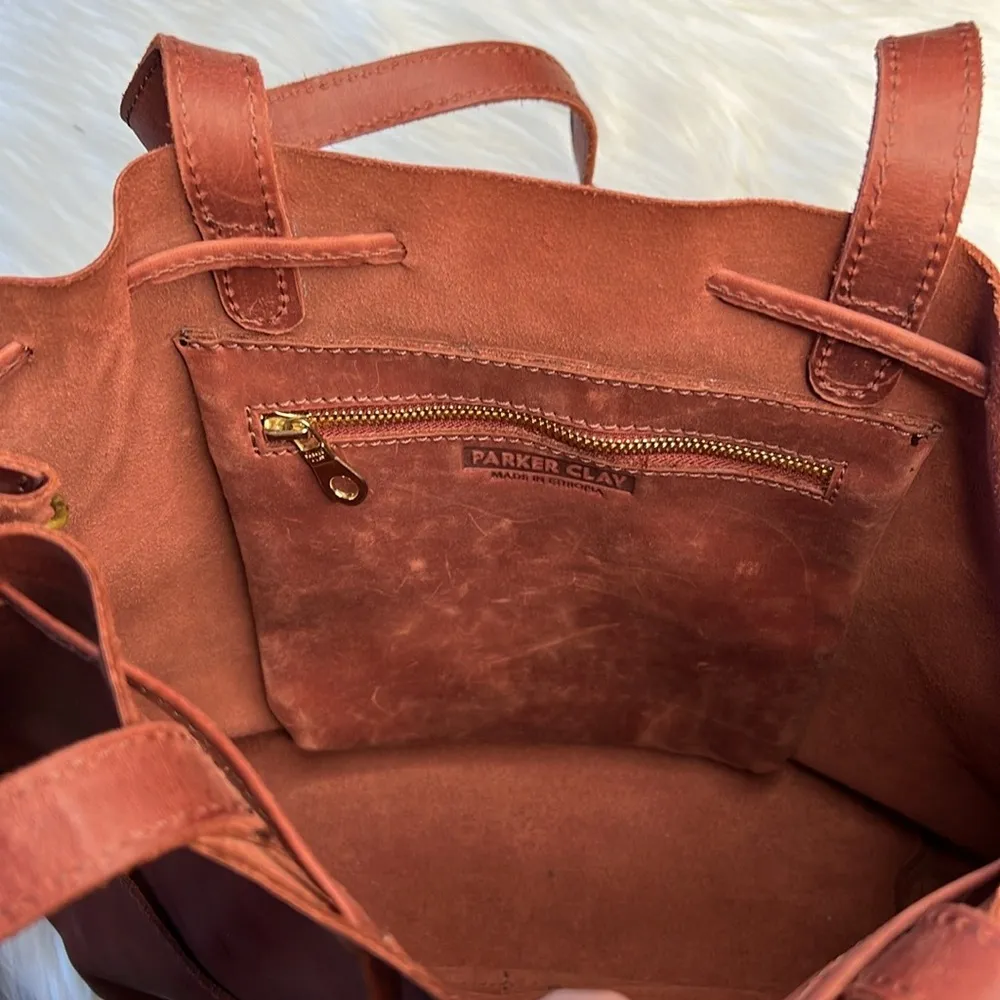 Parker Clay Emma Bucket Bag Brown - Image 9