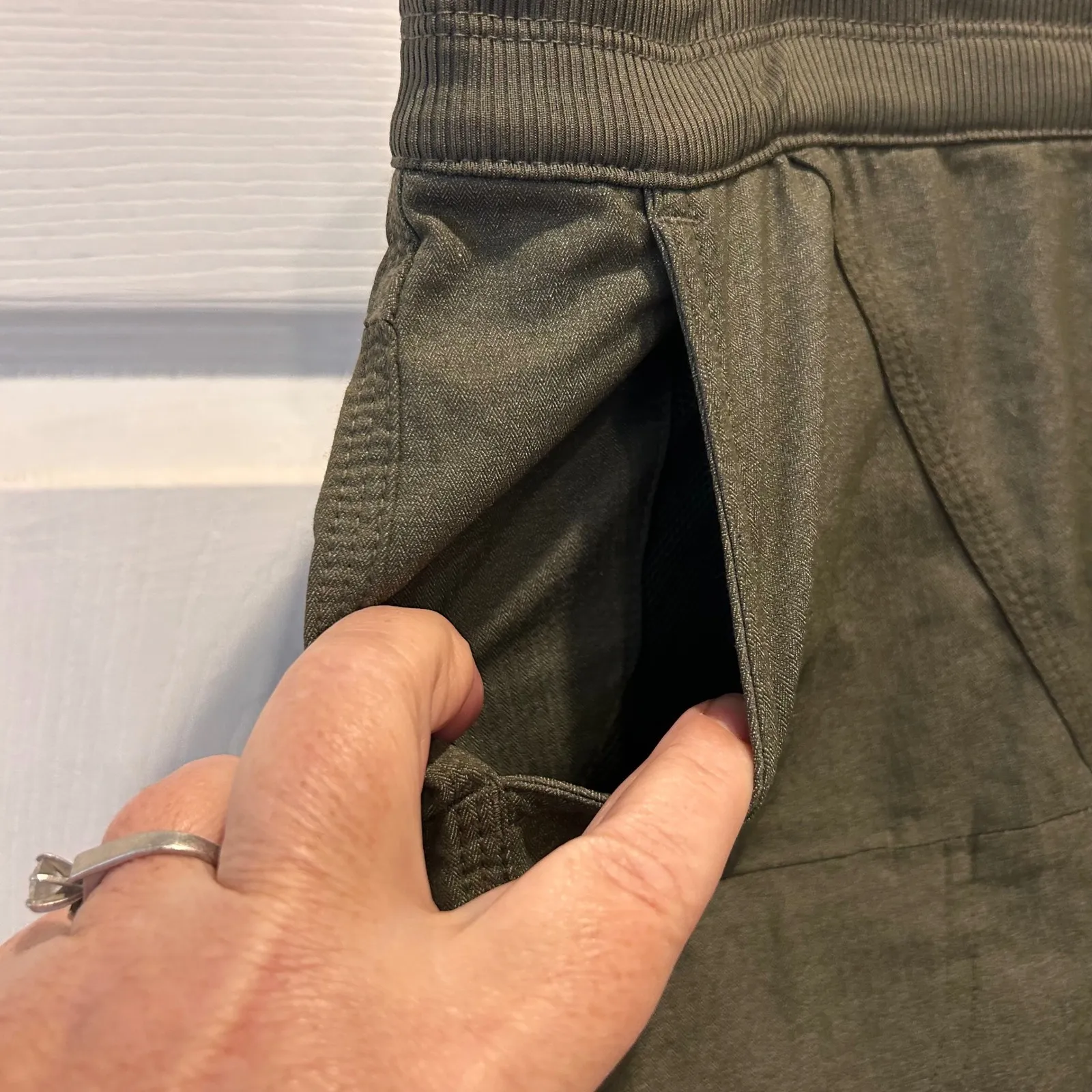 The North Face  Aphrodite Motion Womens Hiking Shorts‎ Green Drawstring Large - Image 2