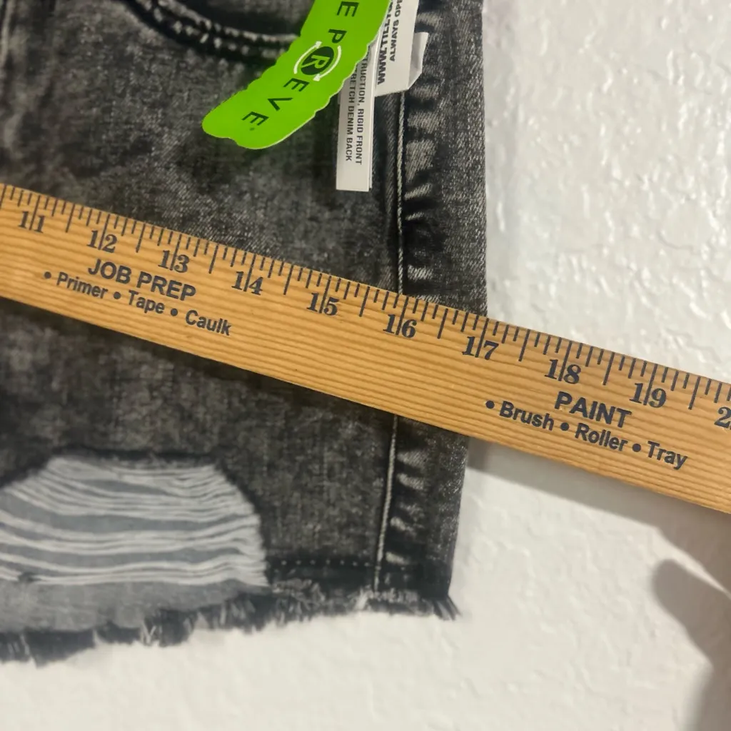 RSQ  New Black Jean Shorts Distressed Vintage Style‎ (255) - Image 4