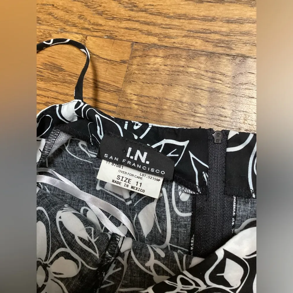 IN San Francisco. Spaghetti strap A-Line dress with crinoline hem line. Size 11 - Image 7