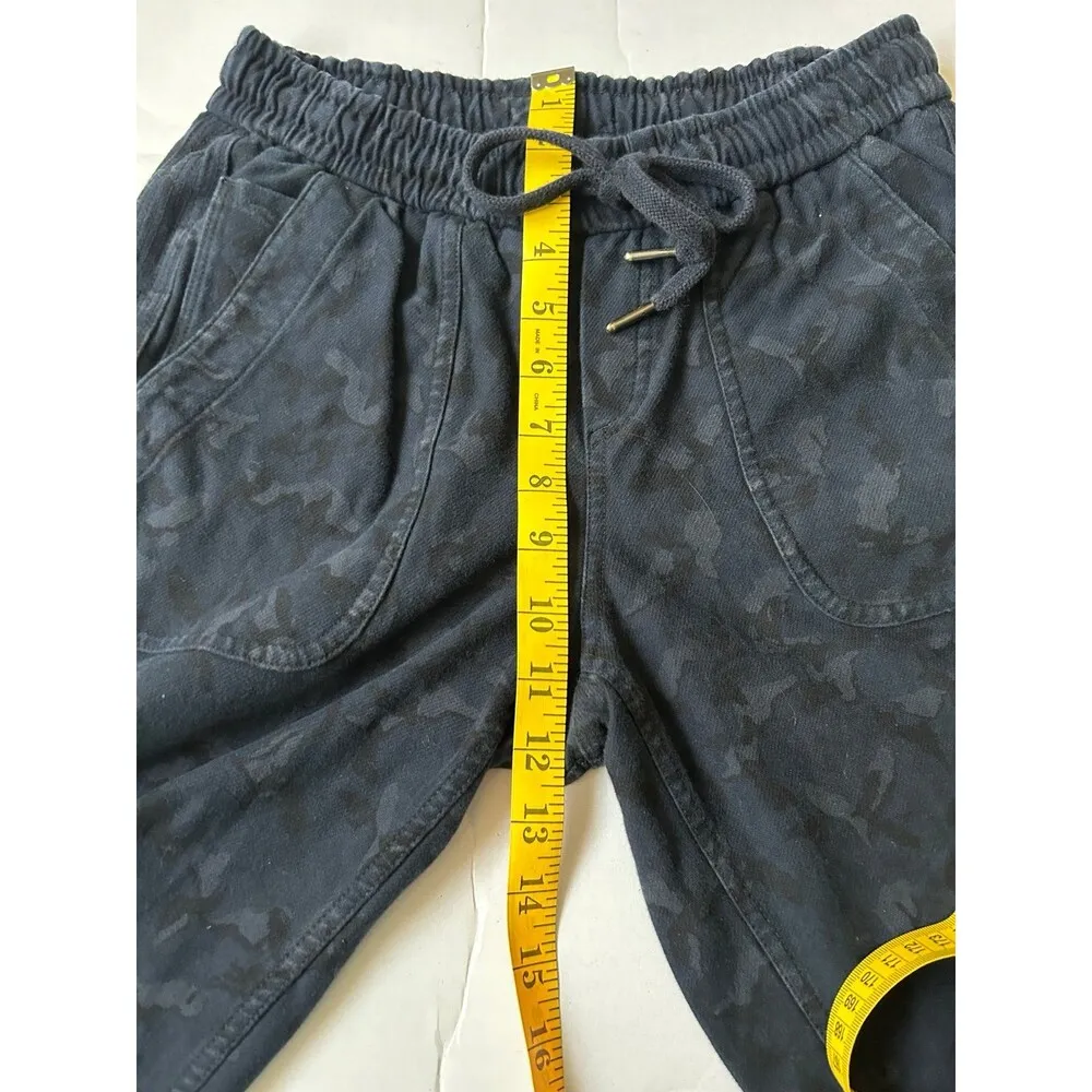 Camo Farallon Joggers size 2P - Image 6