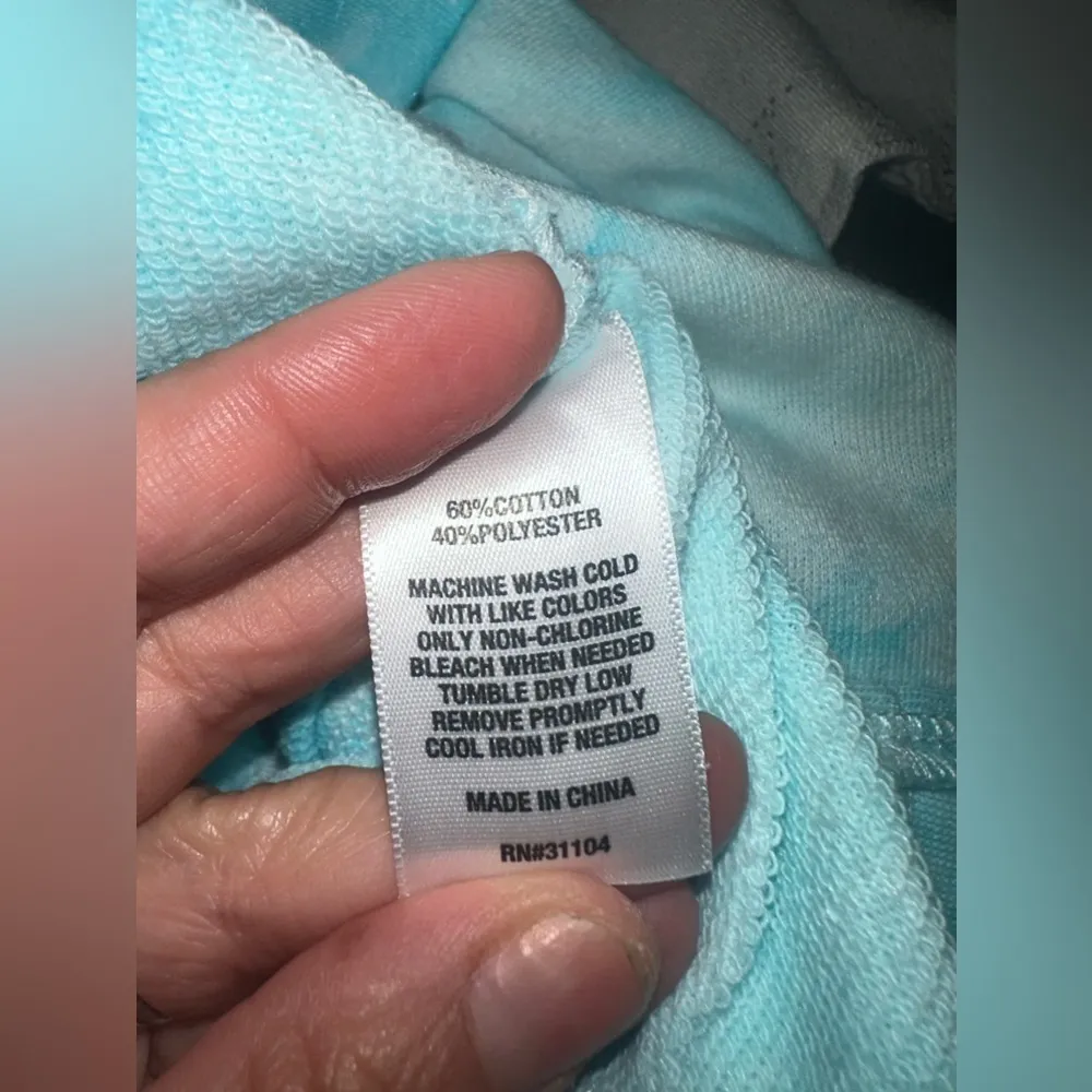 EUC CROWN & IVY CABANA tie-dye baby blue cloud ☁️ cropped ballon sleeve Sz M - Image 7