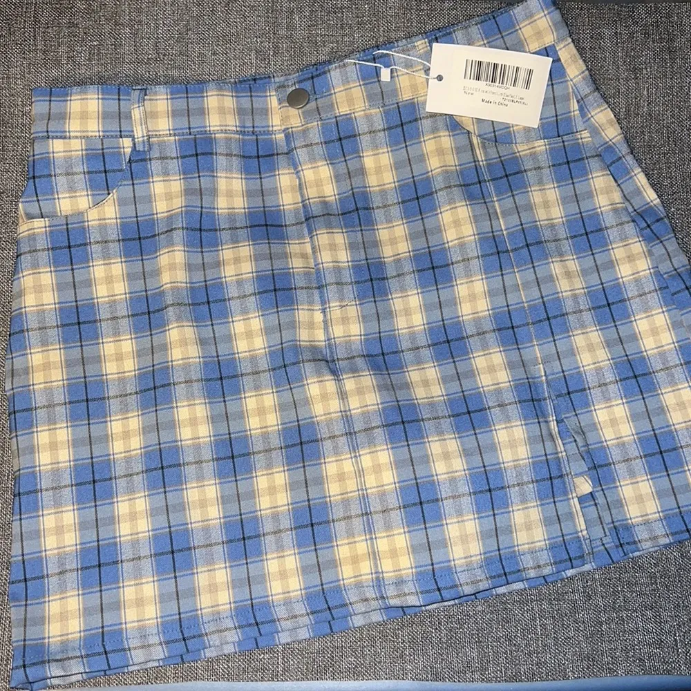 NWT Jechoose Skort Plaid Medium Blue - Image 2