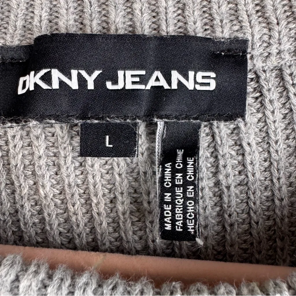 DKNY Jeans 100% Cotton‎ Gray & Metallic Silver Animal Print  Size L Crew Sweater - Image 7