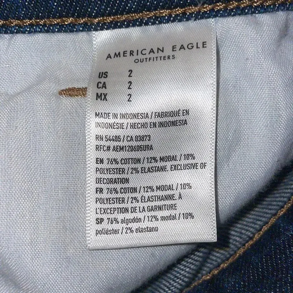 American Eagle Women’s Mom Shorts Size 2 / Stretch, Distressed, Rolled Hem - Image 6