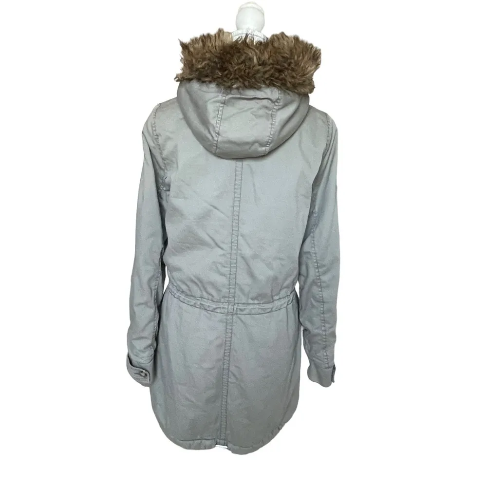 Women’s Twill Faux Fur Sherpa Lined Parka Coat Size M - Image 4