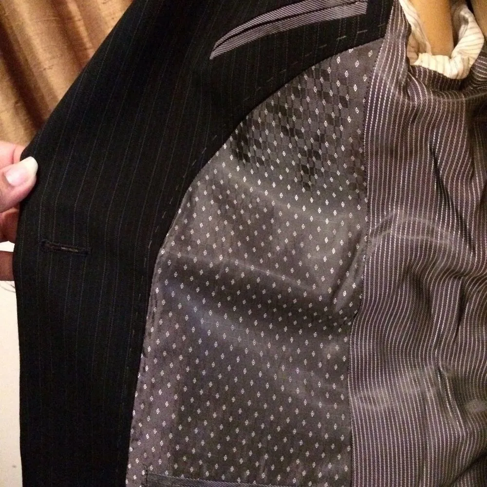 BCBGMaxAzria Women's Navy Pinstripe One Button Men's Styled Business Blazer-Sz M - Image 10