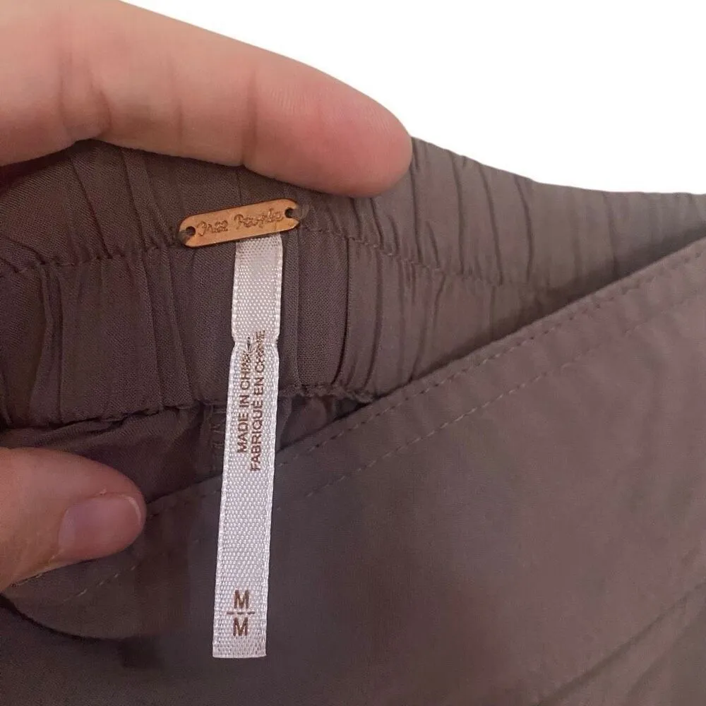 Free People medium brown pants pockets - Image 2