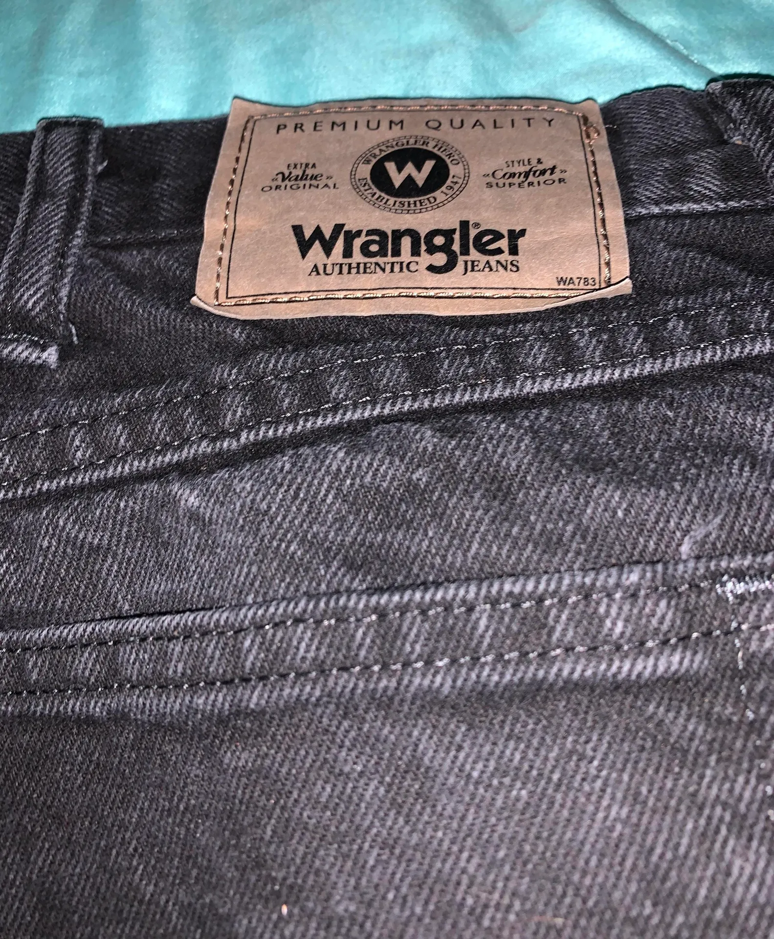 Wrangler Black Jean Shorts - Image 3