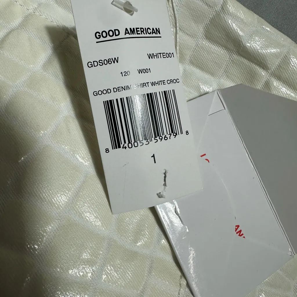 Good American Ivory Croc-Embossed Shirt - Image 4