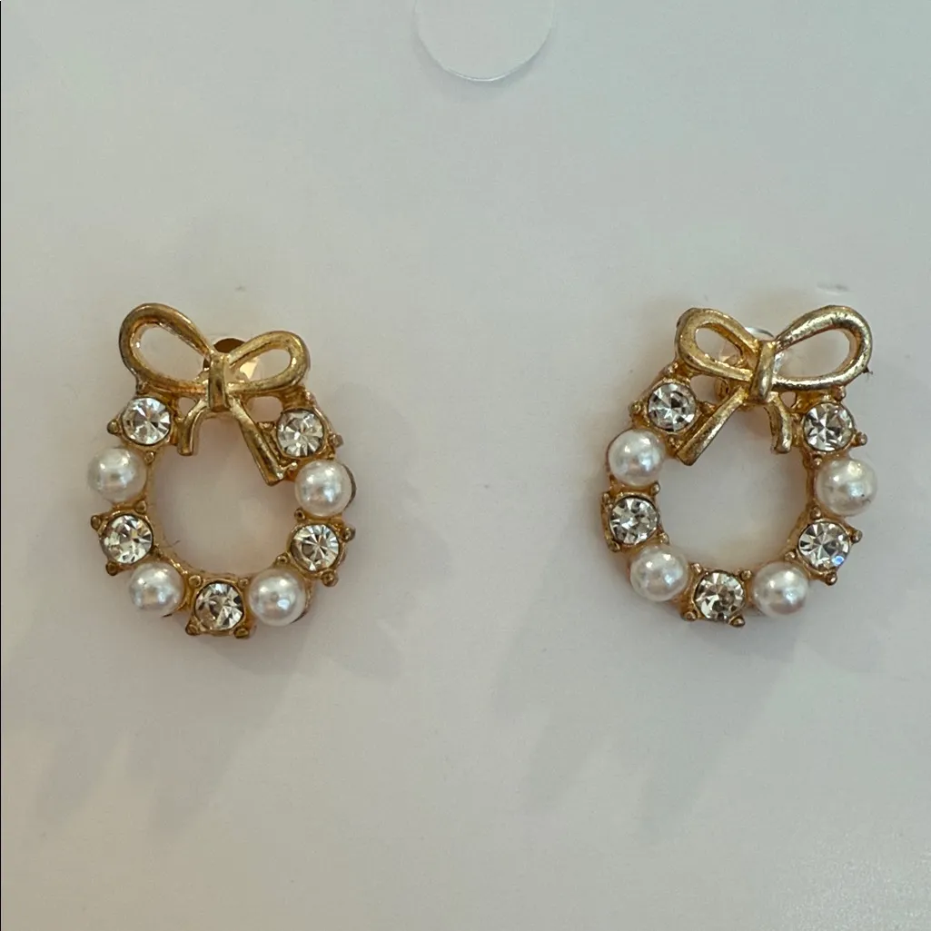 Elegant Gold and Silver Bow Earrings - Image 2