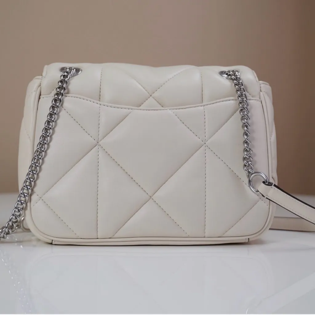 Klare Crossbody 25 With Puffy Diamond Quilting CJ611 - Image 9