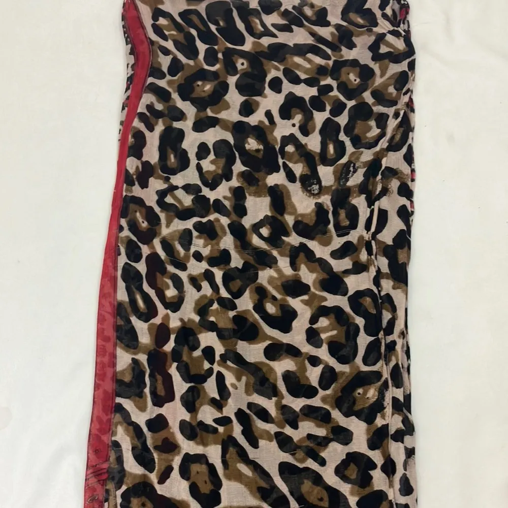 Tasha Leopard Print Red and brown scarf - Image 3