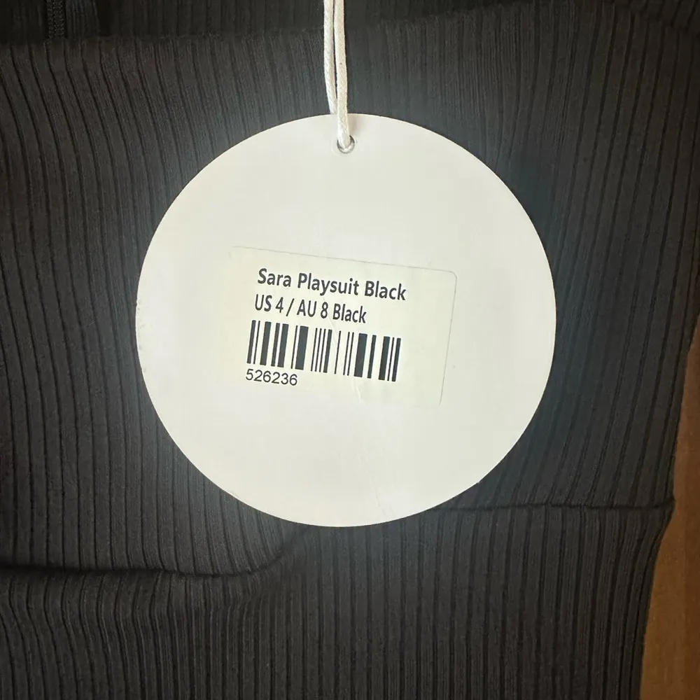 NWT Princess Polly Black Ribbed Sara Playsuit Romper size 4​​ - Image 7