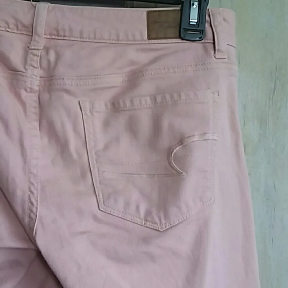 American Eagle Pink Jeans - Image 4