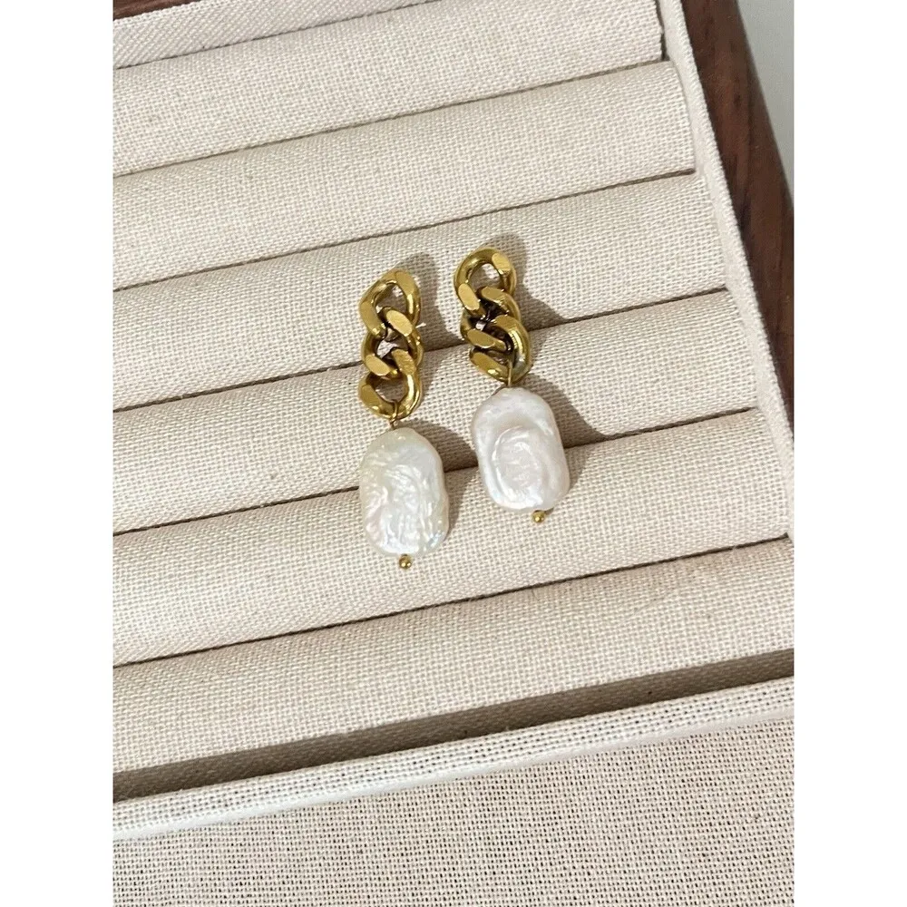 Handmade White Pearl Earrings New Waterproof Earrings Titanium steel gold plated - Image 3