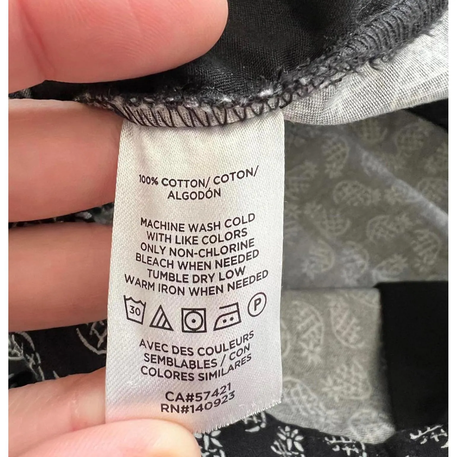 LOFT Outlet Pineapple Print Shorts Size 14 - Image 5