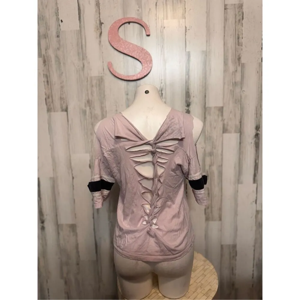 Forever 21 cut off shirt size small - Image 5