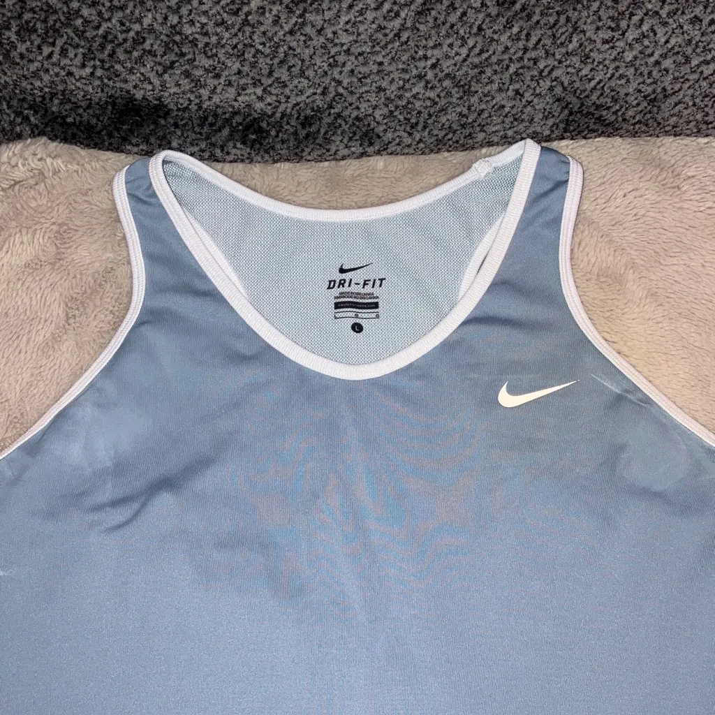 🎉4 for $20 Nike Dri-FIT Tank Top, Large - Image 2
