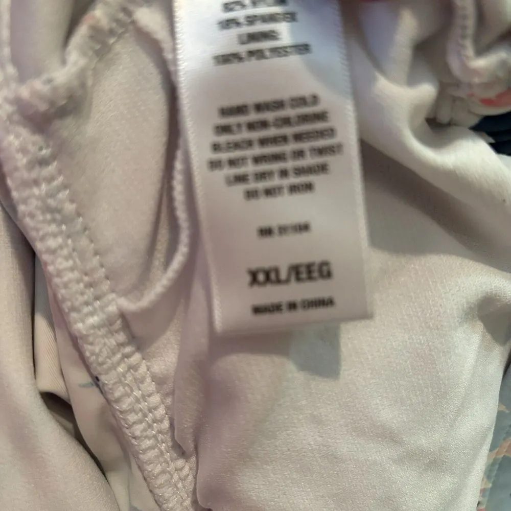 Crown & Ivy Women's Tankini‎ Swimsuit Top Blue Pink White Size XXL - Image 3