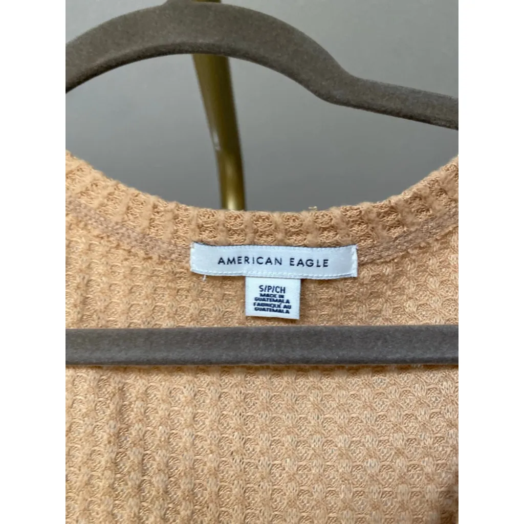 American Eagle Waffle Knit Top Camel Reversible Button Front Cozy Autumn Neutral - Image 4