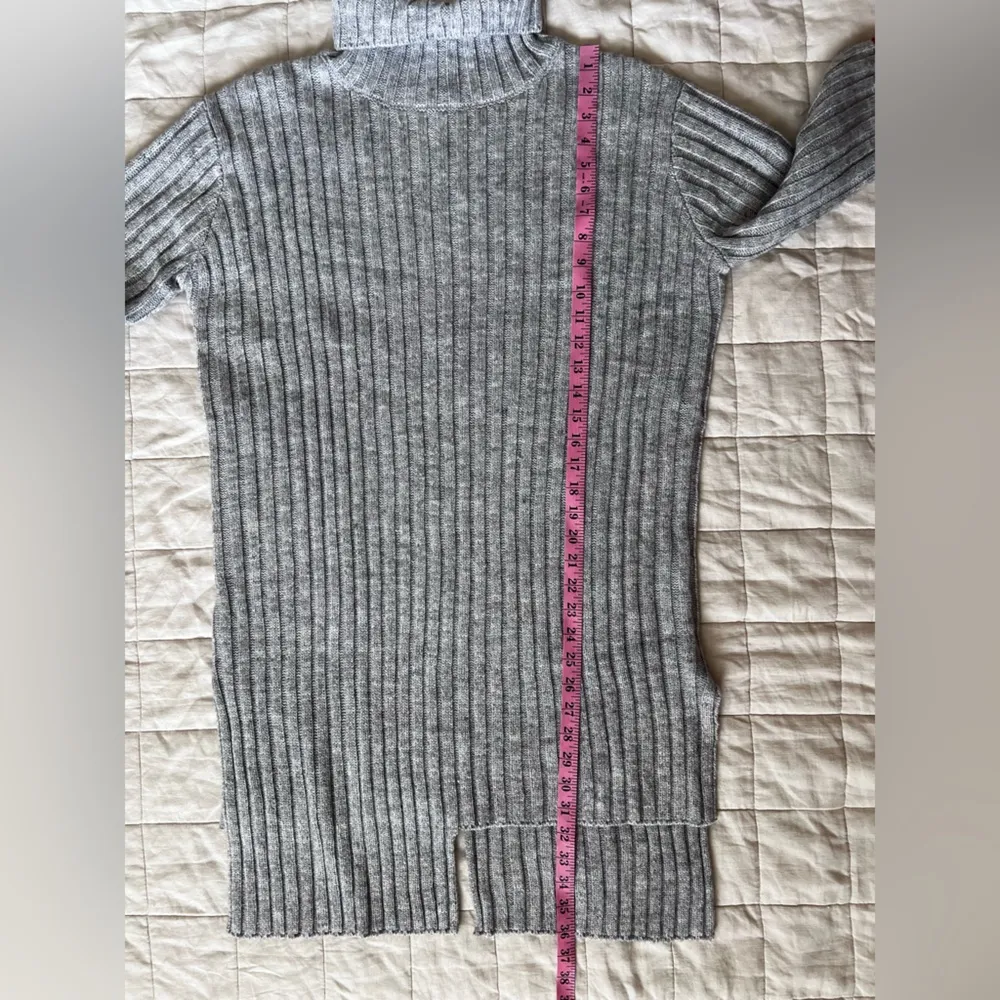 NWT Avantlook Artsy Grey Chunky Rib Knit Asymmetrical Cut Mini Dress / Tunic - Image 7