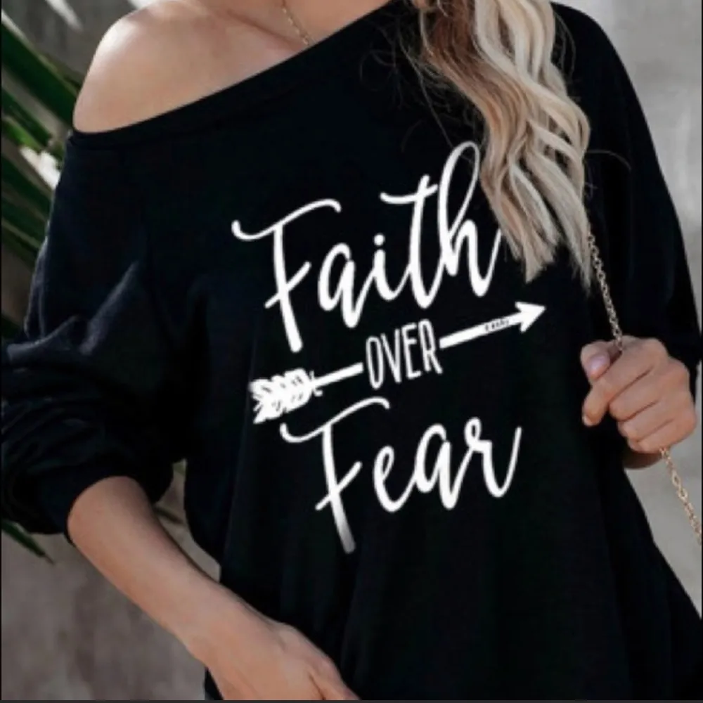 🎉Sale🎉Faith Over Fear Black Pullover Size Medium - Image 2