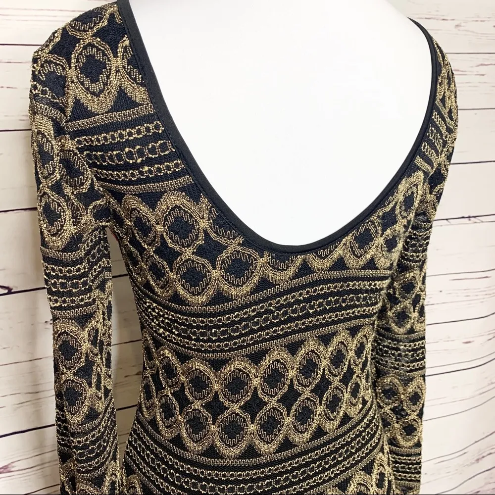 Black & Gold Metallic Long Sleeve Bodycon Dress Size Small - Image 9