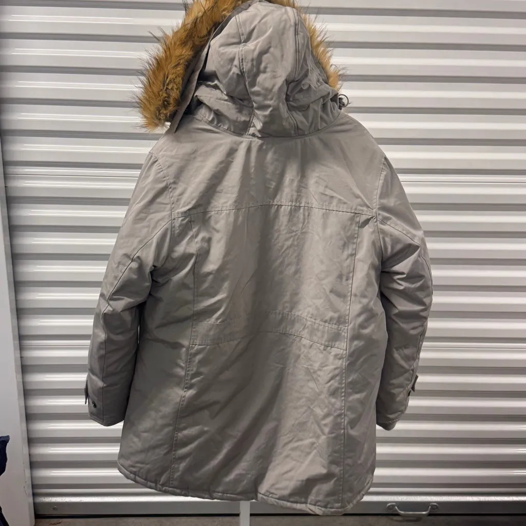 Vintage Woman Within Gray Puffer Down Jacket with Faux Fur Hood 18/20 - Image 7