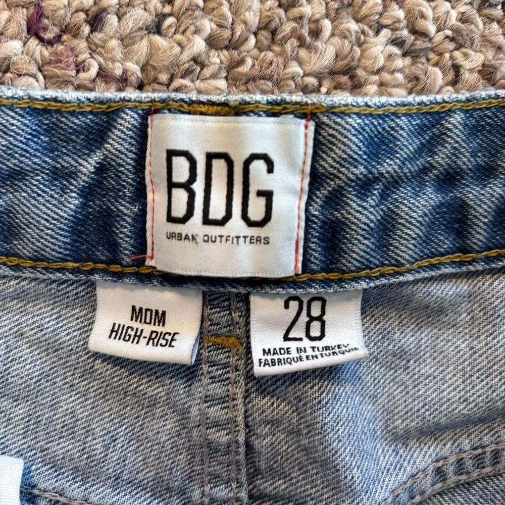 BDG Urban Outfitters Distressed Denim Shorts – Size 27 - Image 3