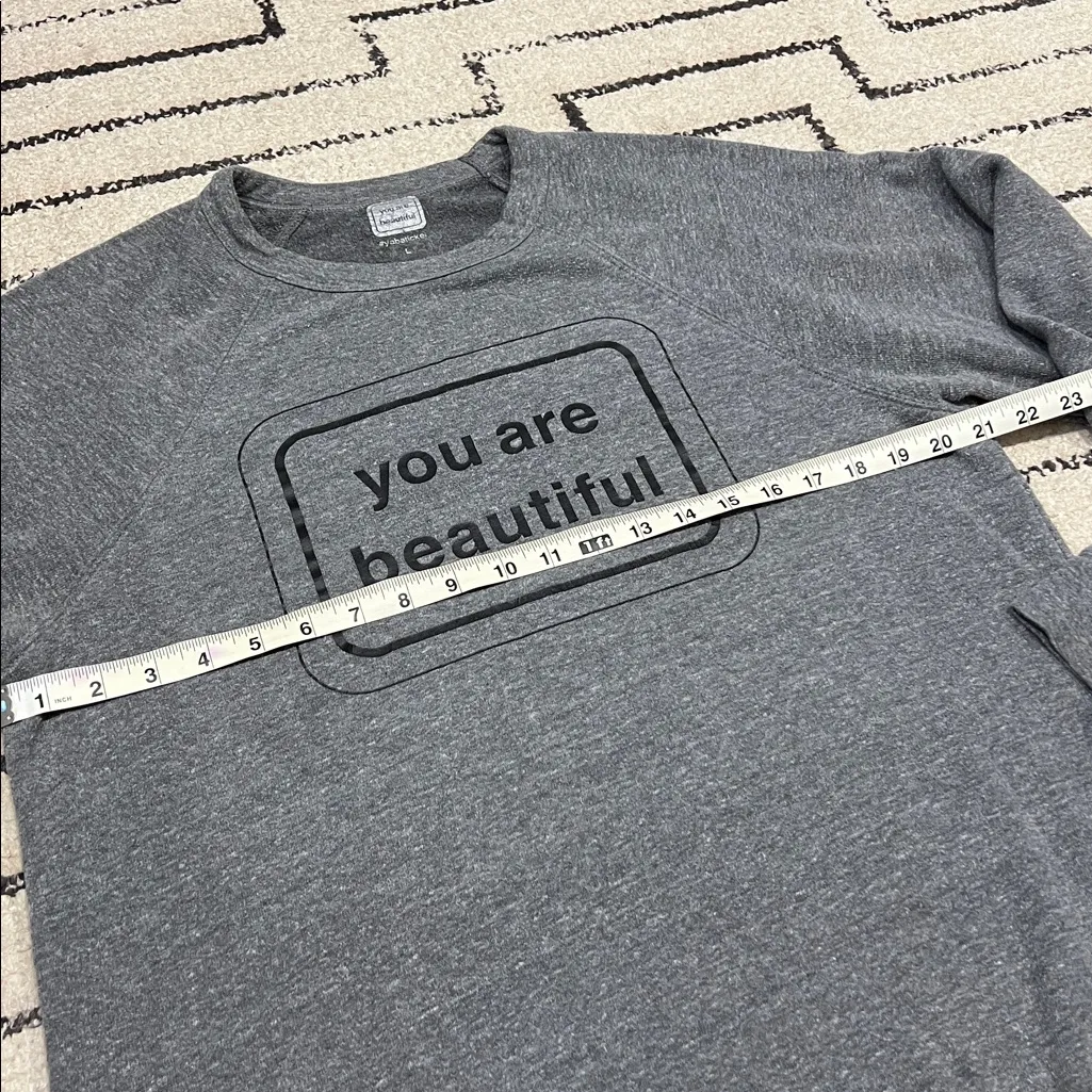 Gray Crewneck Sweater with 'You Are Beautiful' Design Size L - Image 4