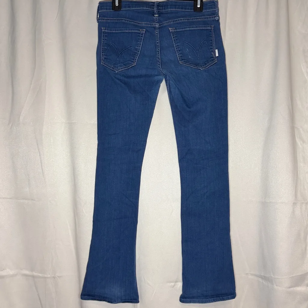 MOTHER The Runaway Blue Skies & Promises Low Rise Flare Jeans Size 28 - Image 2