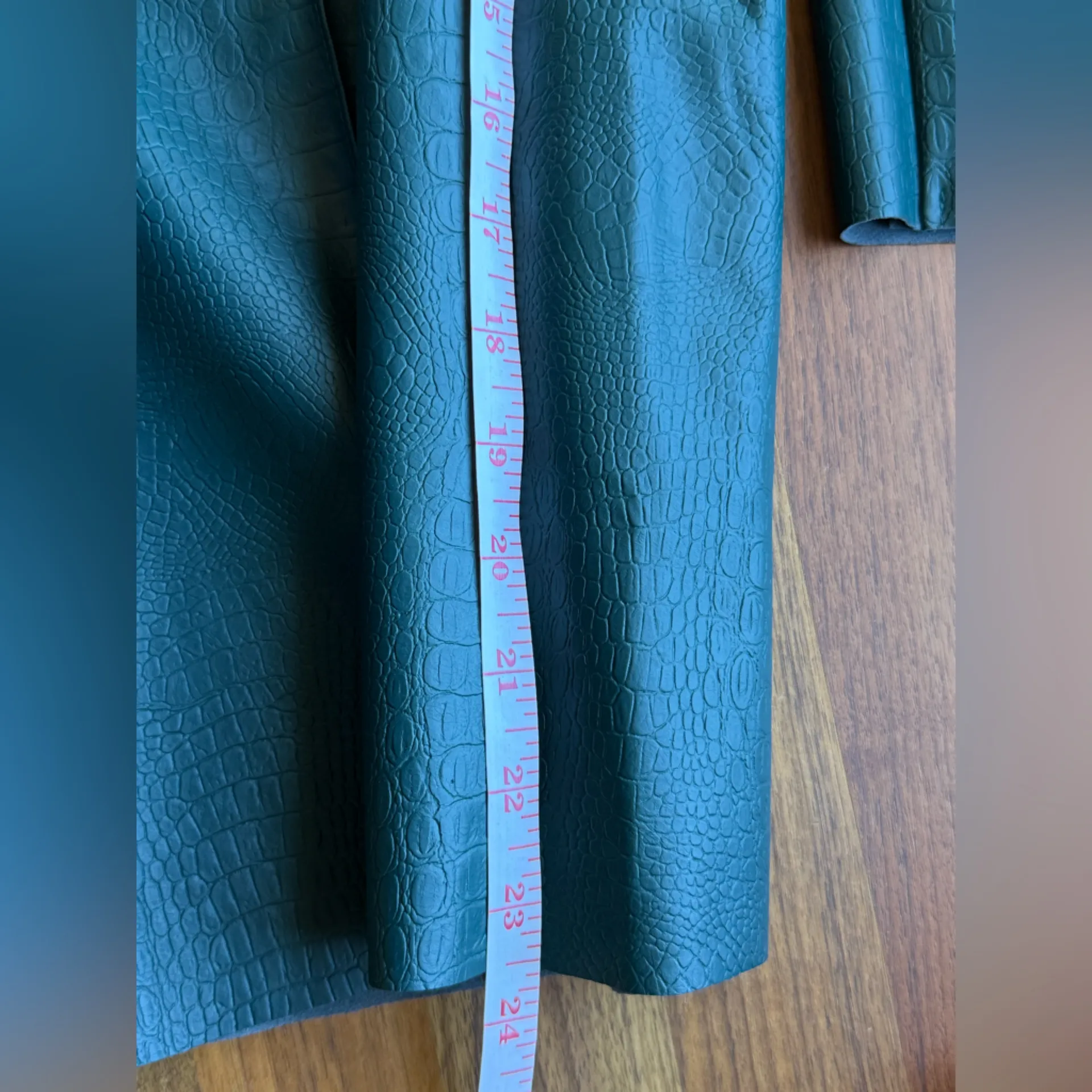 JASON WU Women's Faux Leather Croc Culotte Cropped Wide Leg Pants. Size 6‎ Green - Image 11