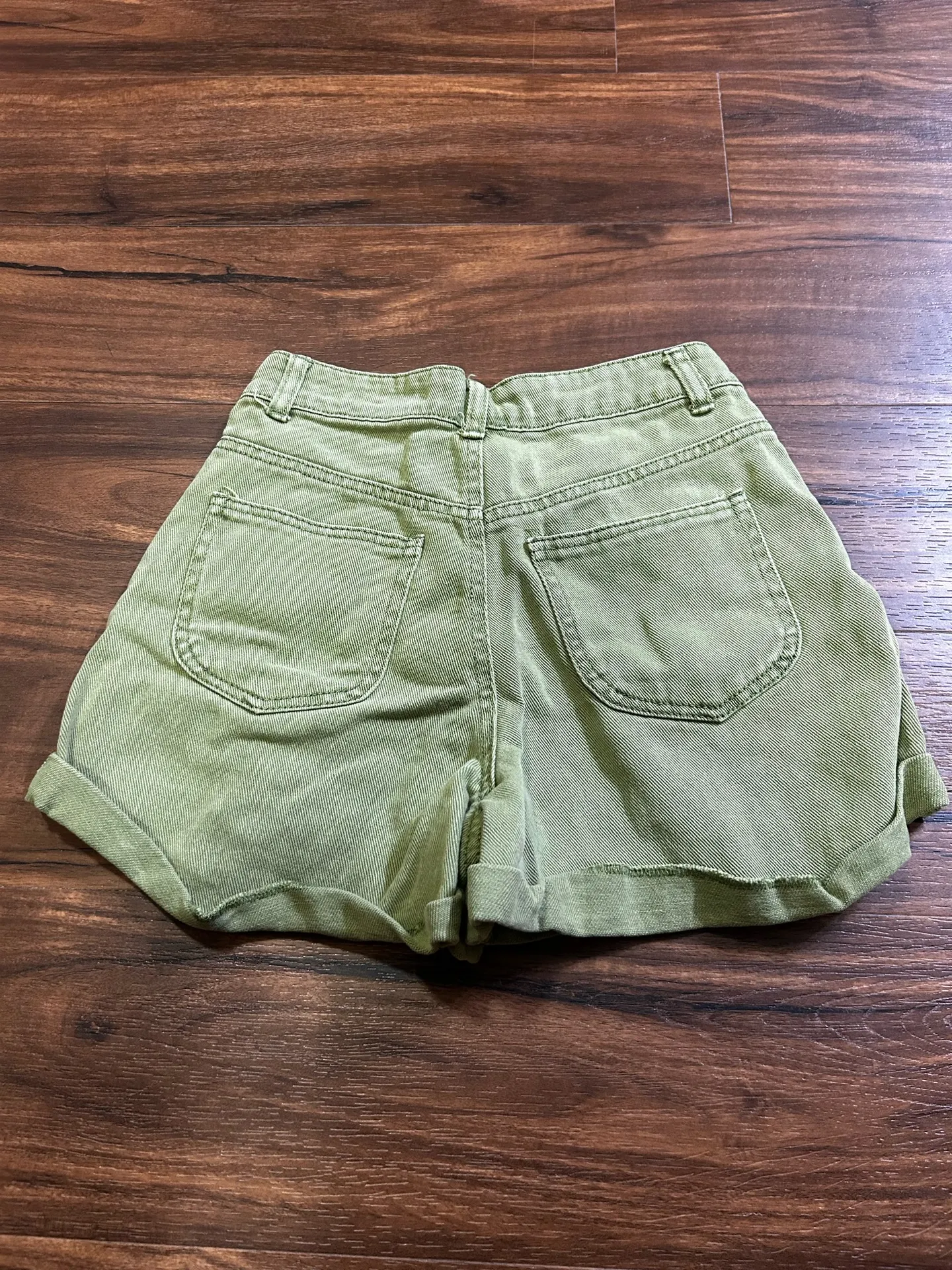 Shorts - Image 3