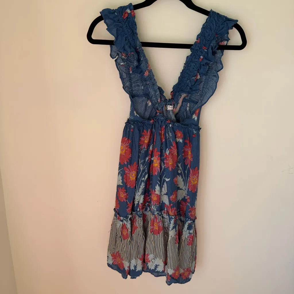 Free People Blue and Pink Floral Mini Dress - Image 5