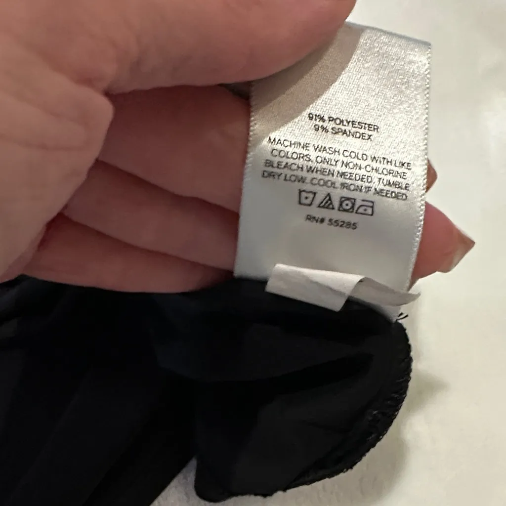 Express “Body Contour”Classic Black Camisole - Image 5